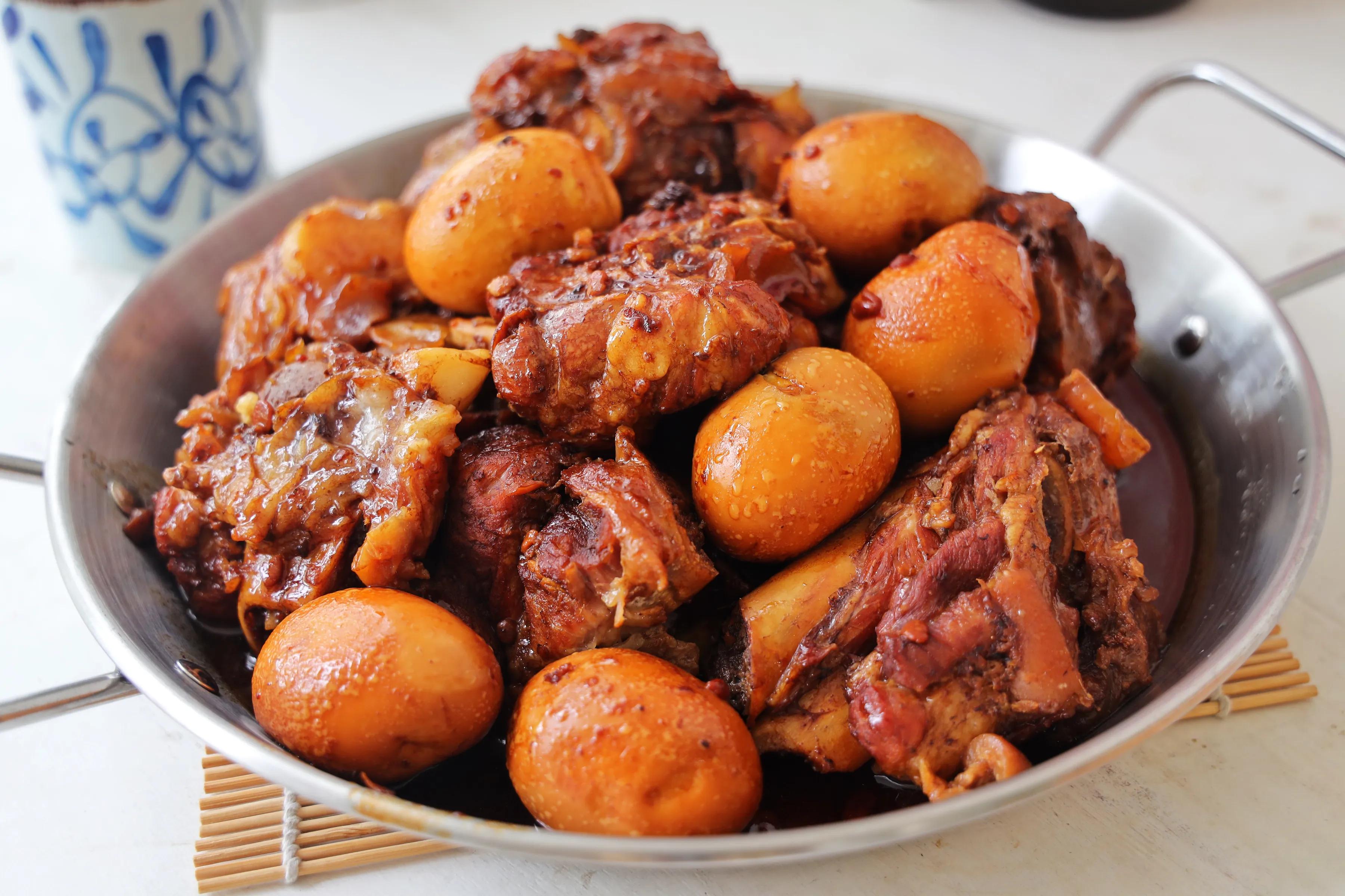 家庭版本的卤棒骨，每次卤一大锅瞬间被抢光，解馋更过瘾！香