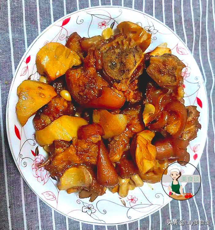 秋天，这肉记得多吃，比排骨便宜，比牛肉温和，秋天炖一锅太馋人