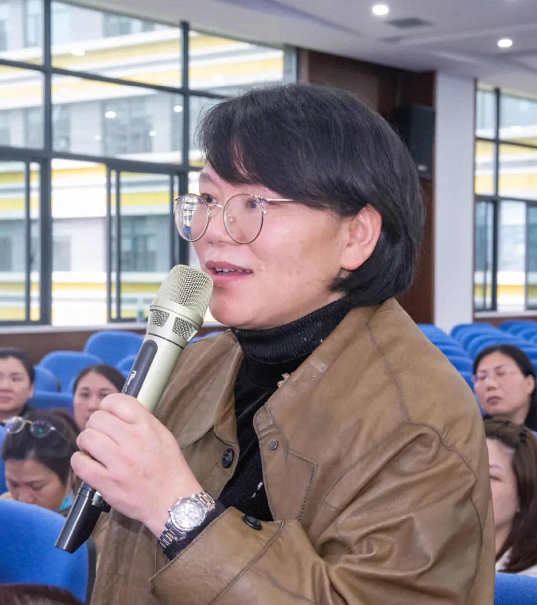 提素质 促发展 湘潭县妇幼保健院特邀北大教授朱恒鑫培训授课