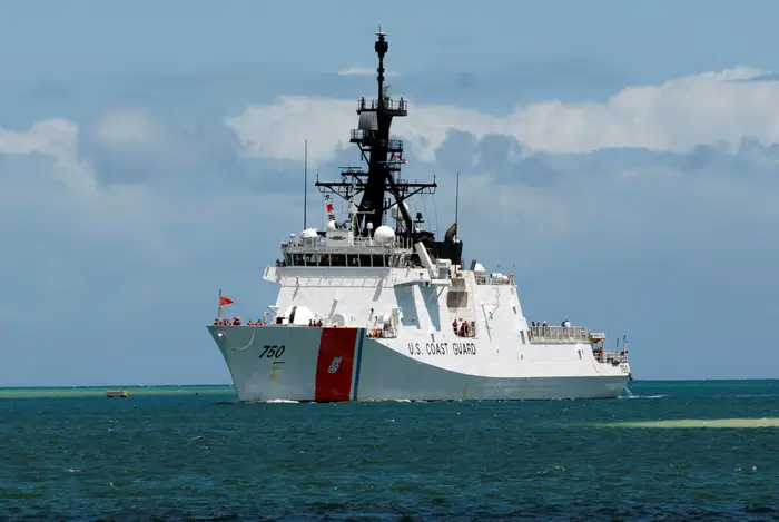 ��ž�����Զ����055�����𽢴�Խ������Ⱥ�������������������