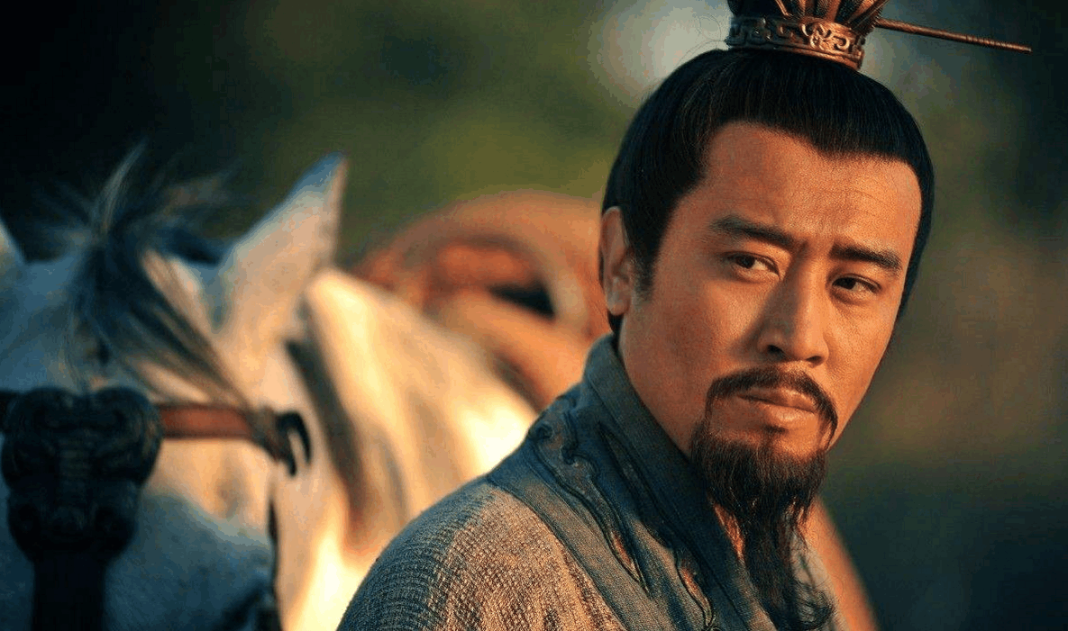 三国诸葛亮那么厉害，为什么曹操不登门请他出