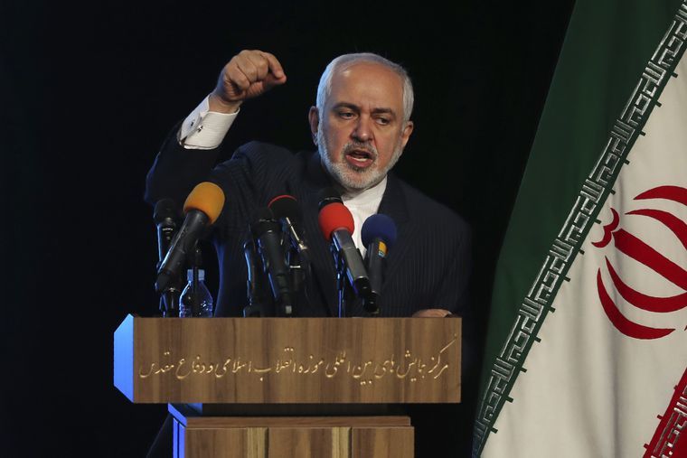 伊朗强力报复：不惧美航母逼近，导弹袭击以色