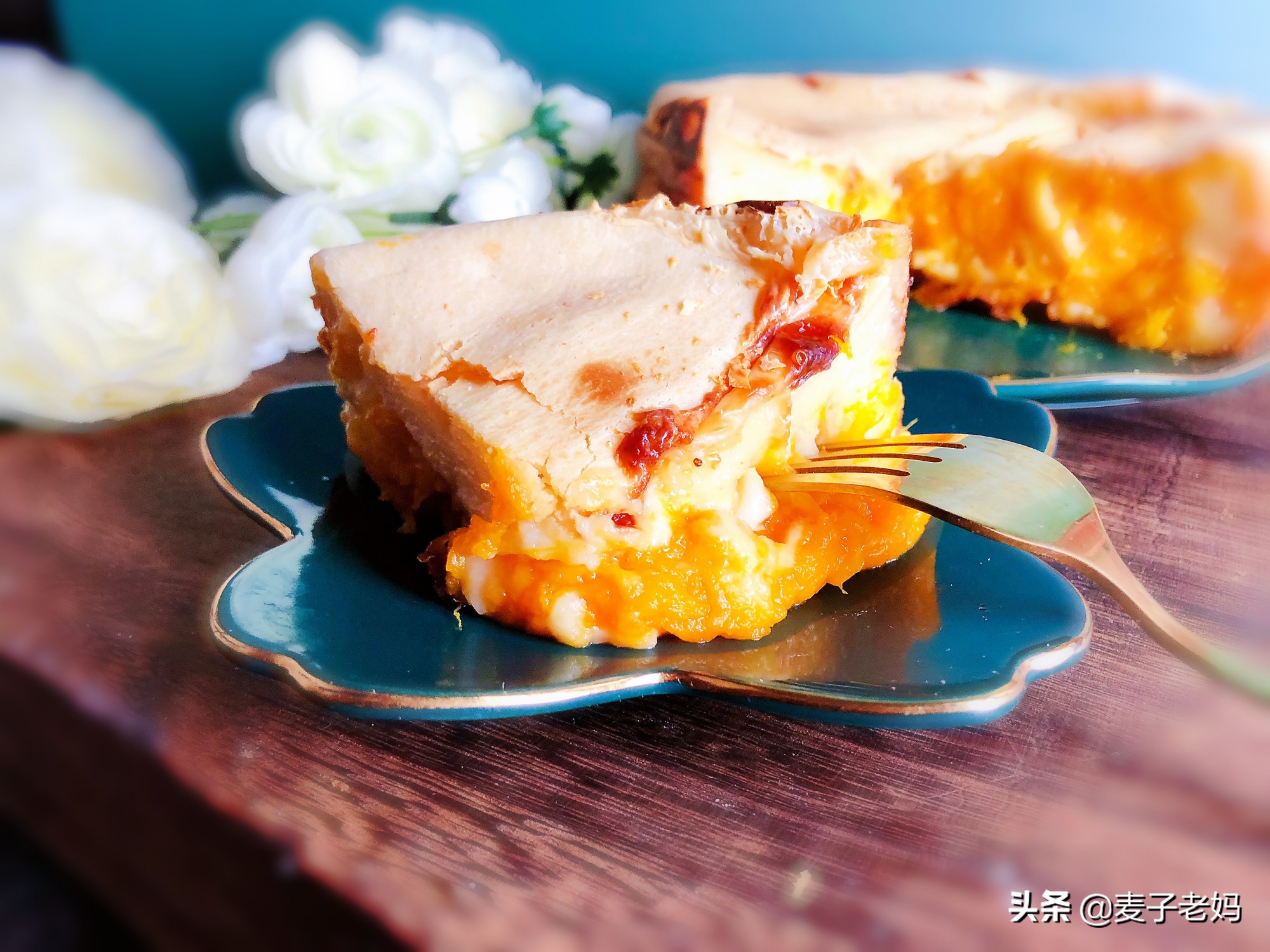 Pink of polished glutinous rice adds milk to mix, bake, outside fragile li of glutinous, added sweet yam stuffing to still can explode oar