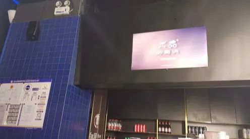 ����ð���Եף��ҡ��ָ�����з�ҡ�������Ļ������ҹ��з�¸���