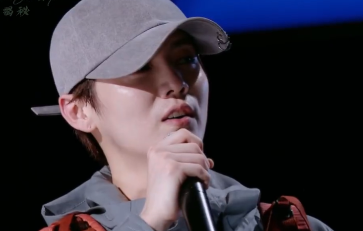 没想到归国三子再同框，鹿晗吴亦凡竟都输给了