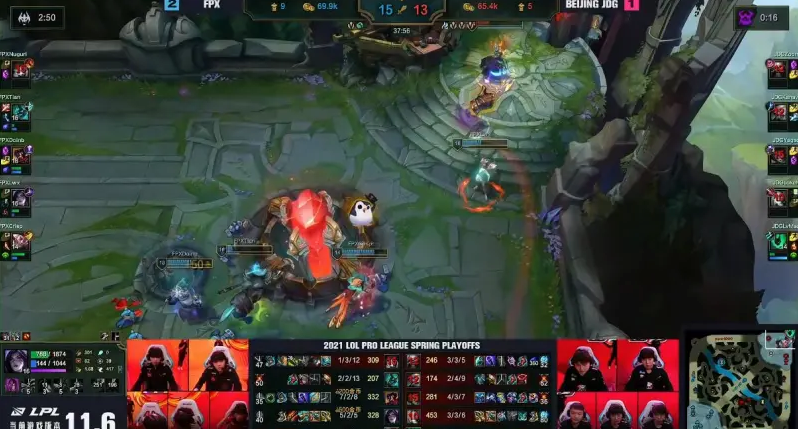 The contest after FPX promotion season 4 strong! Golden cluck clucks 5 kill achieve a record, days of small contest hind covers fetching tear item