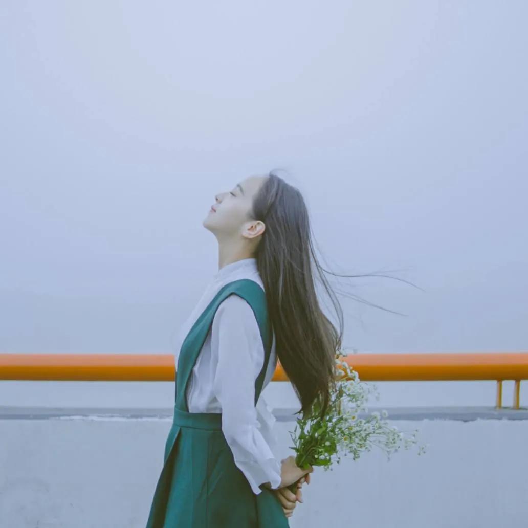 朋友圈点赞超高的句子 发朋友圈的精美句子图片