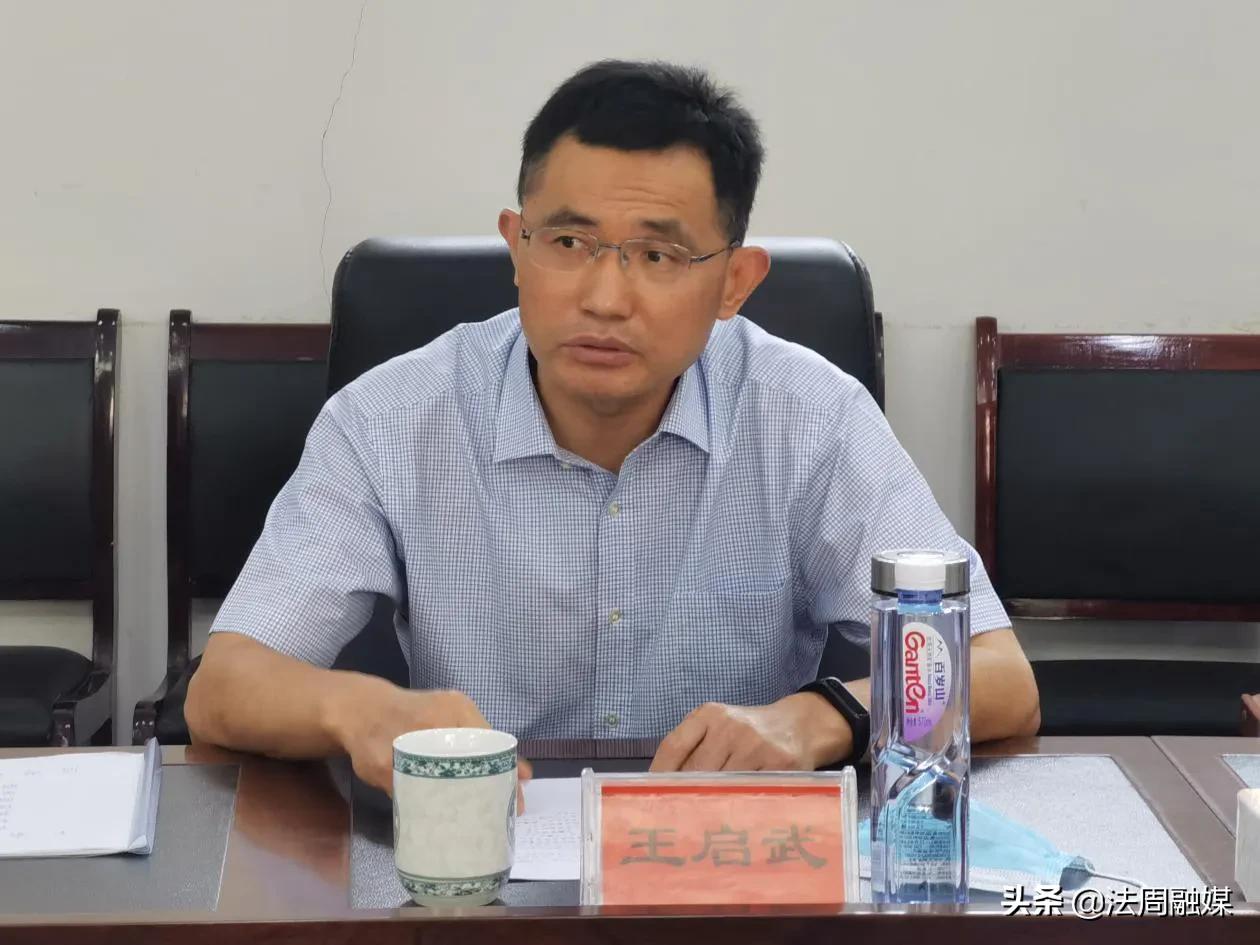 澧县县委副书记、县长提名人选王启武到王家厂镇开展调研活动