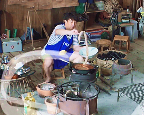 黄磊厨师人设崩了，竟然将“四川腊肠”煮着吃