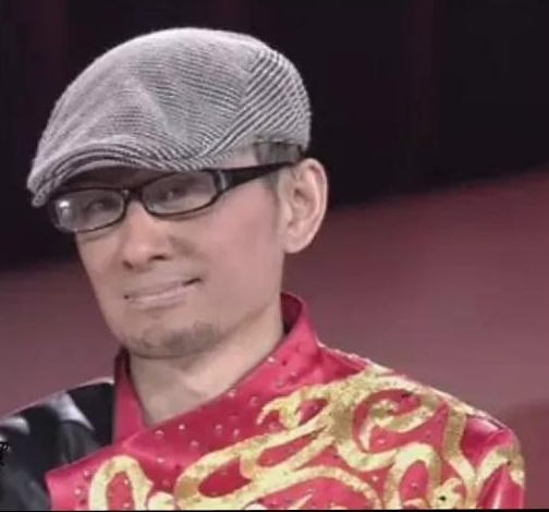 阿宝：从身价上亿到\"软饭男\"，神隐5年