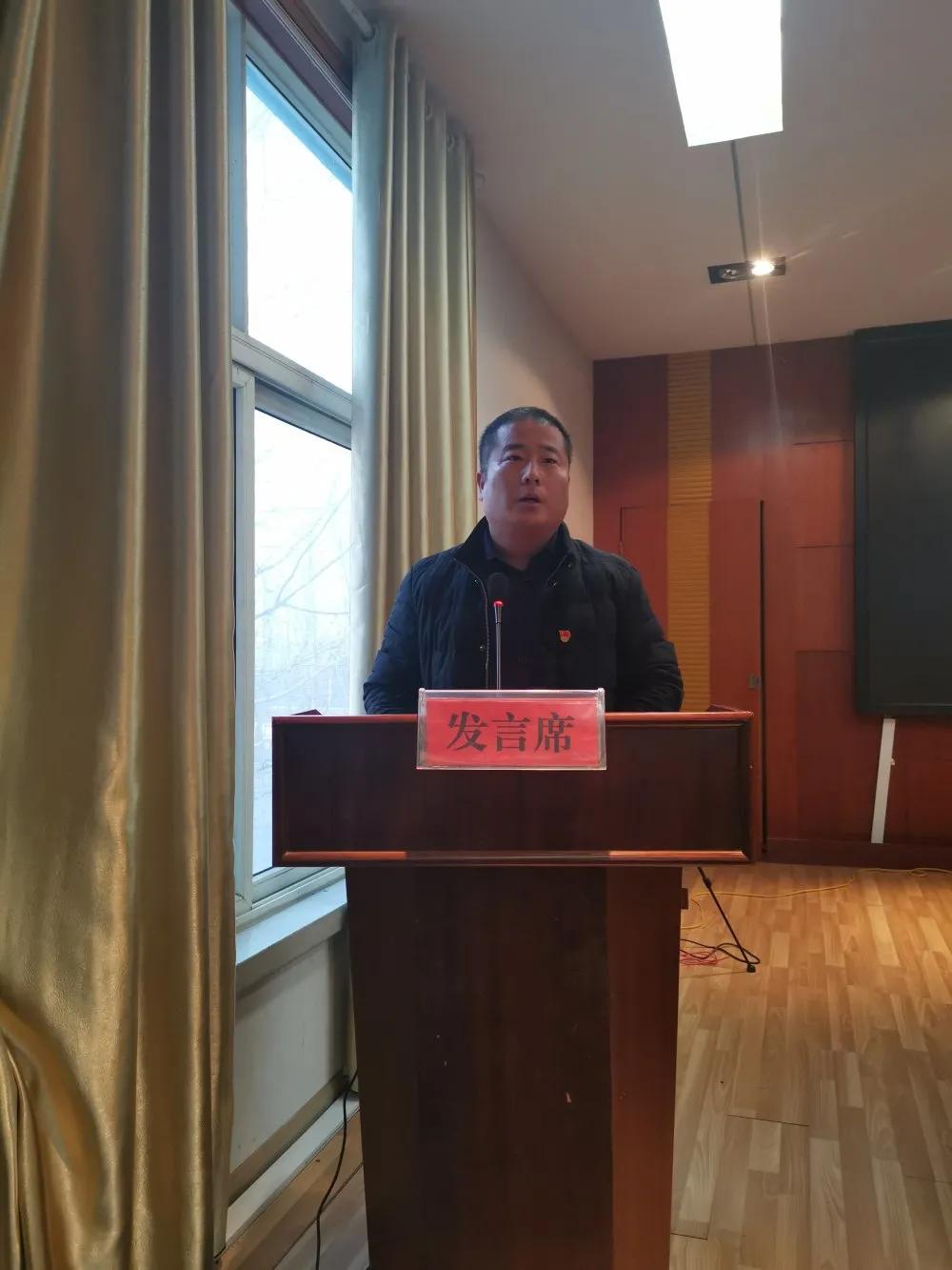 兰陵县新兴镇到兄弟乡镇考察学习