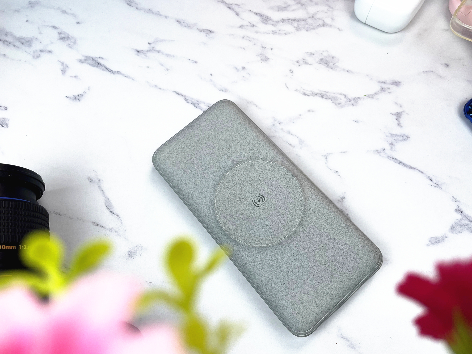 不到三百元的无线充电宝却有苹果原装充电宝的功能，你会买吗？