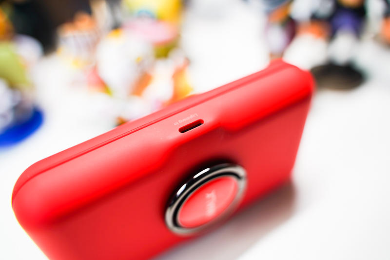 这才是iPhone充电最佳的姿态！iWALK变色龙充电宝评测