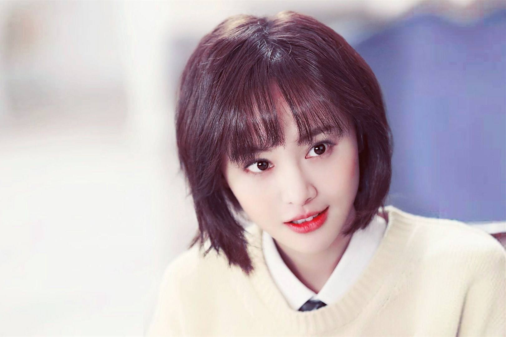 郑爽还能演《花千骨》吗，粉丝坦言超不过赵丽颖版，风险大