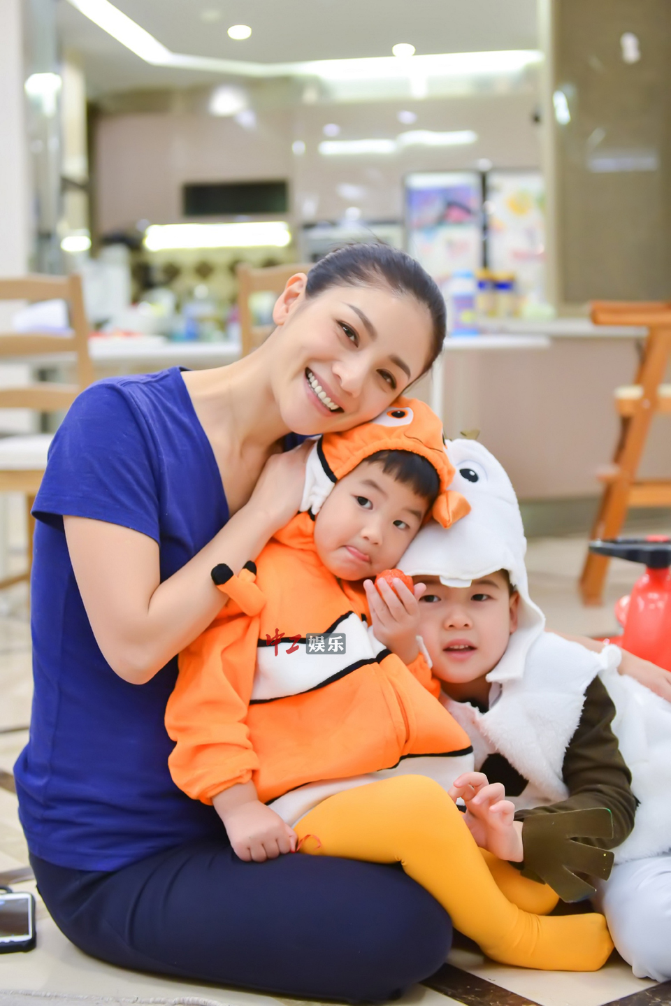 吴奇隆，为何宁愿净身出户，也要成全前妻马舒雅和洋老外？