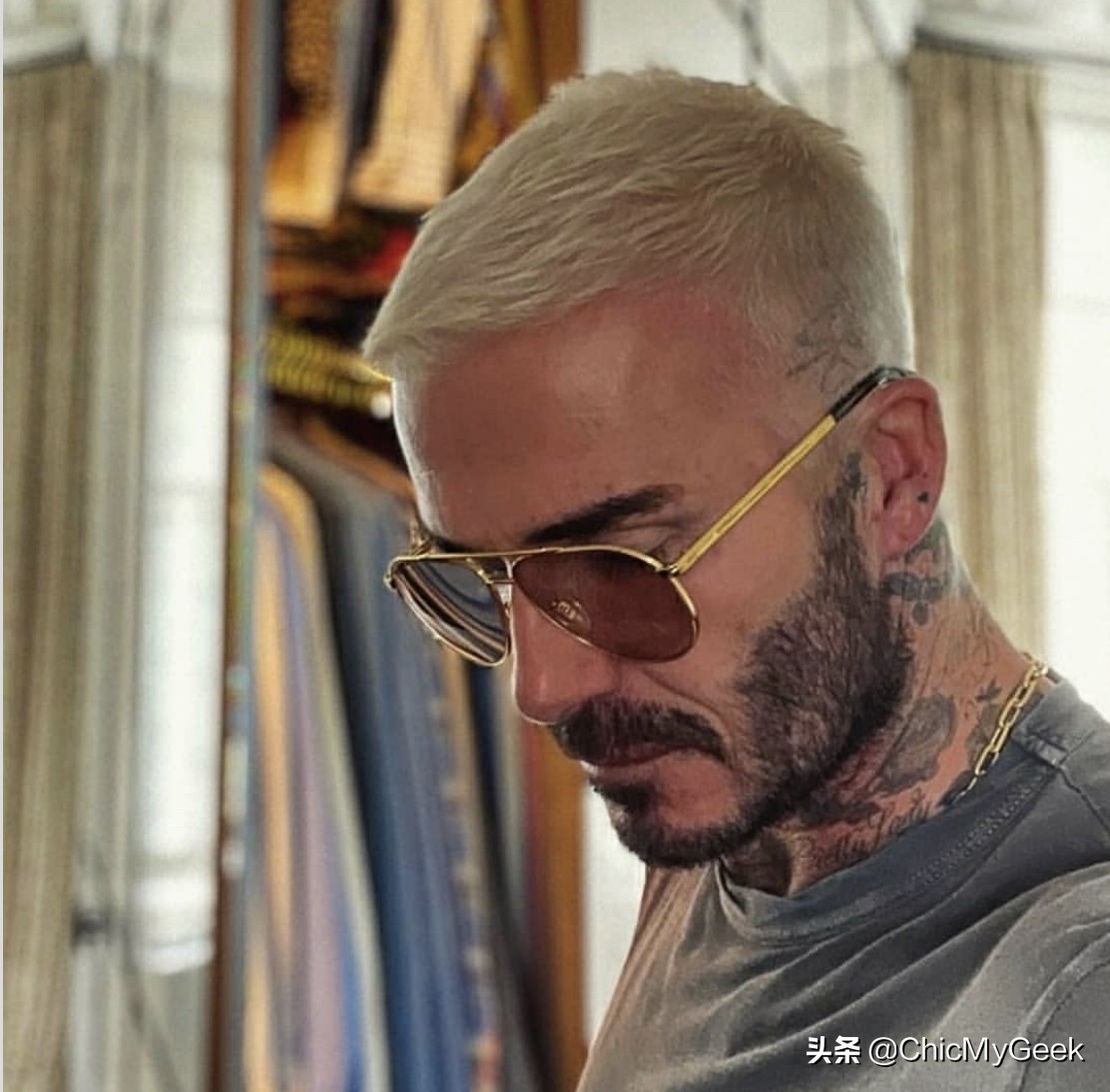 贝克汉姆与两儿子同款发型比帅，老贝还是永远的神