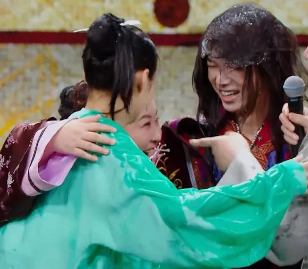 《王牌》作弊太明显！不敢处罚章子怡，沈腾表