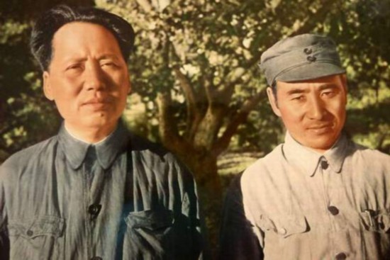 毛主席向全军推广华野战法，林总看后也佩服：粟裕尽打神仙仗