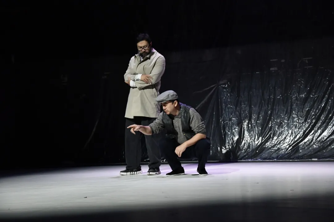 刘震云新书《一日三秋》,用硬核的笑话讲朴素的人生