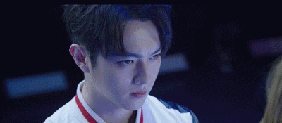 《你微笑时很美》遭群嘲，事态持续发酵，程潇受到“攻击性”话题