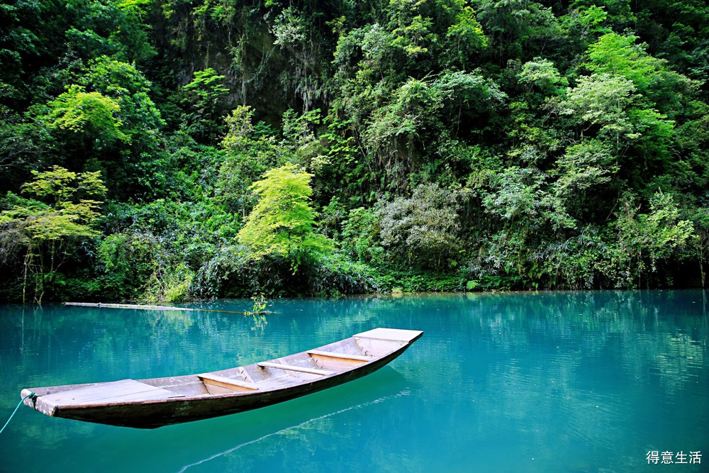 用了一个周末加两天休息时间，自驾去了一趟鄂