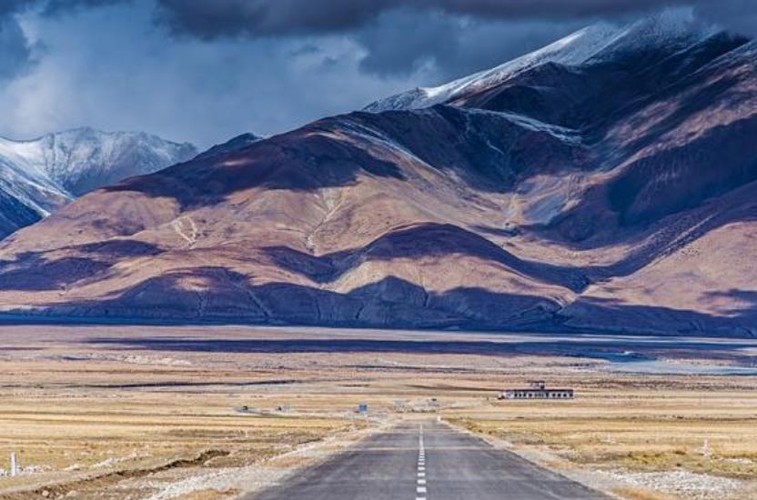 西藏阿里高原 世界屋脊中的 屋脊 大部分地方是沒有人去過 我就有意思 Mdeditor