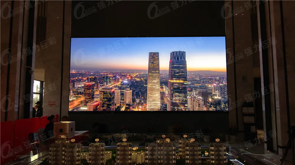 看房200套，我发现……