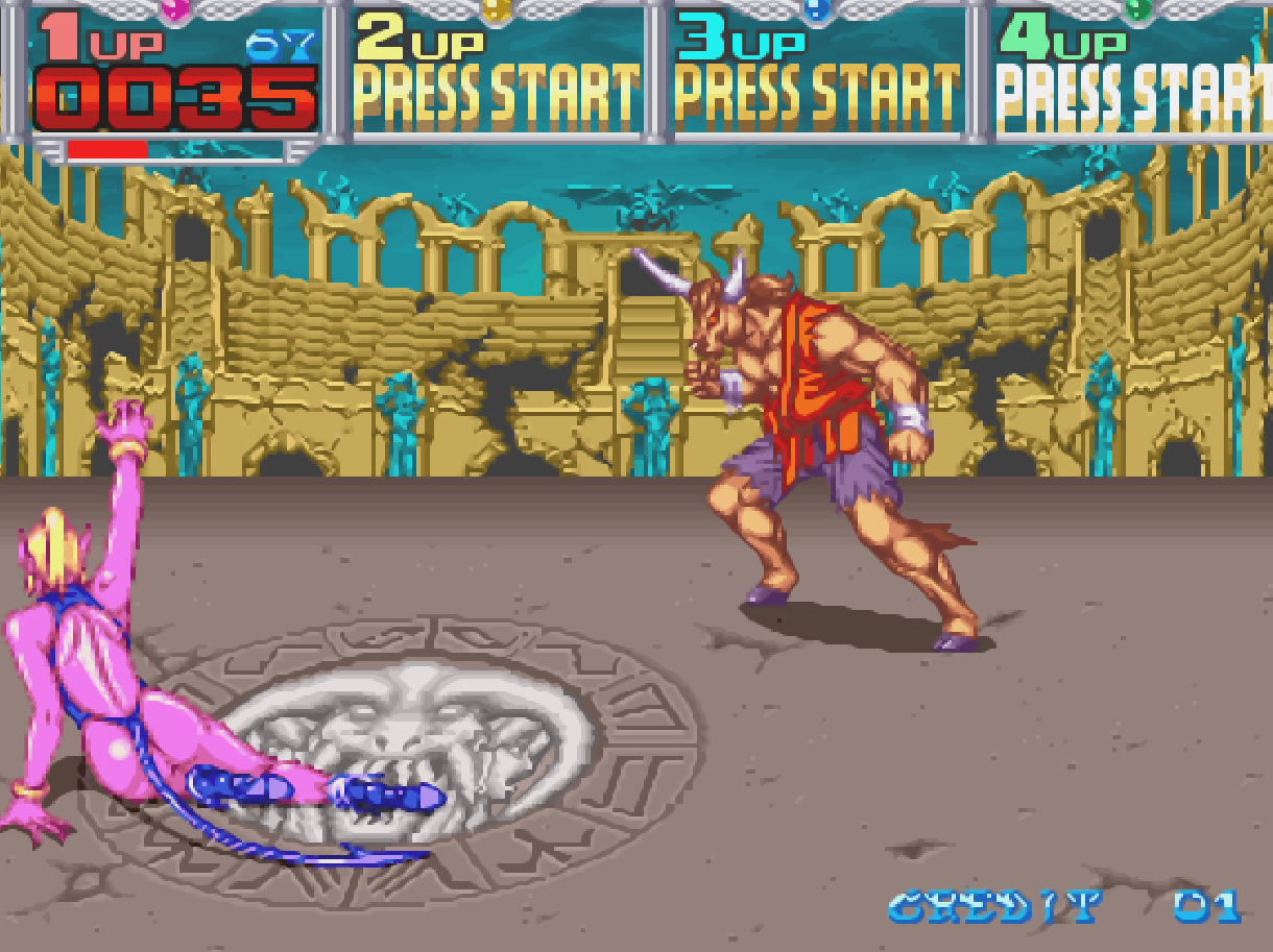 街機游戲讓人畏懼的魔鬼筋肉女，主角的小身板太單薄了