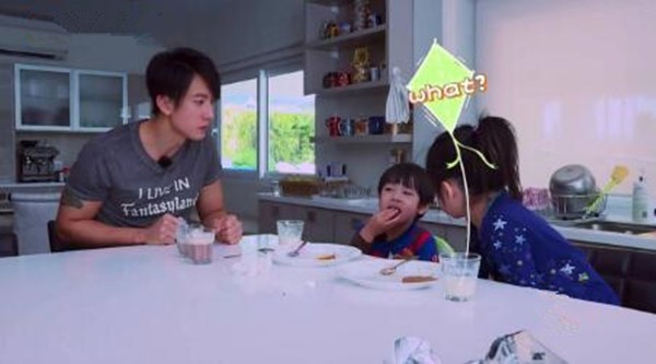 吳尊節目公開自己的家，佔地超過一千平米，在文萊卻只是中檔家庭