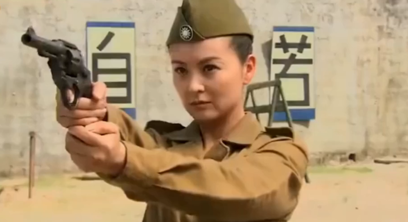國(guó)軍美女特工潛伏大陸30年，為了隱藏身份，嫁給農(nóng)民生下8個(gè)孩子