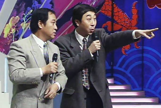 郭德纲把相声带进剧场善莫大焉，但剧场相声也