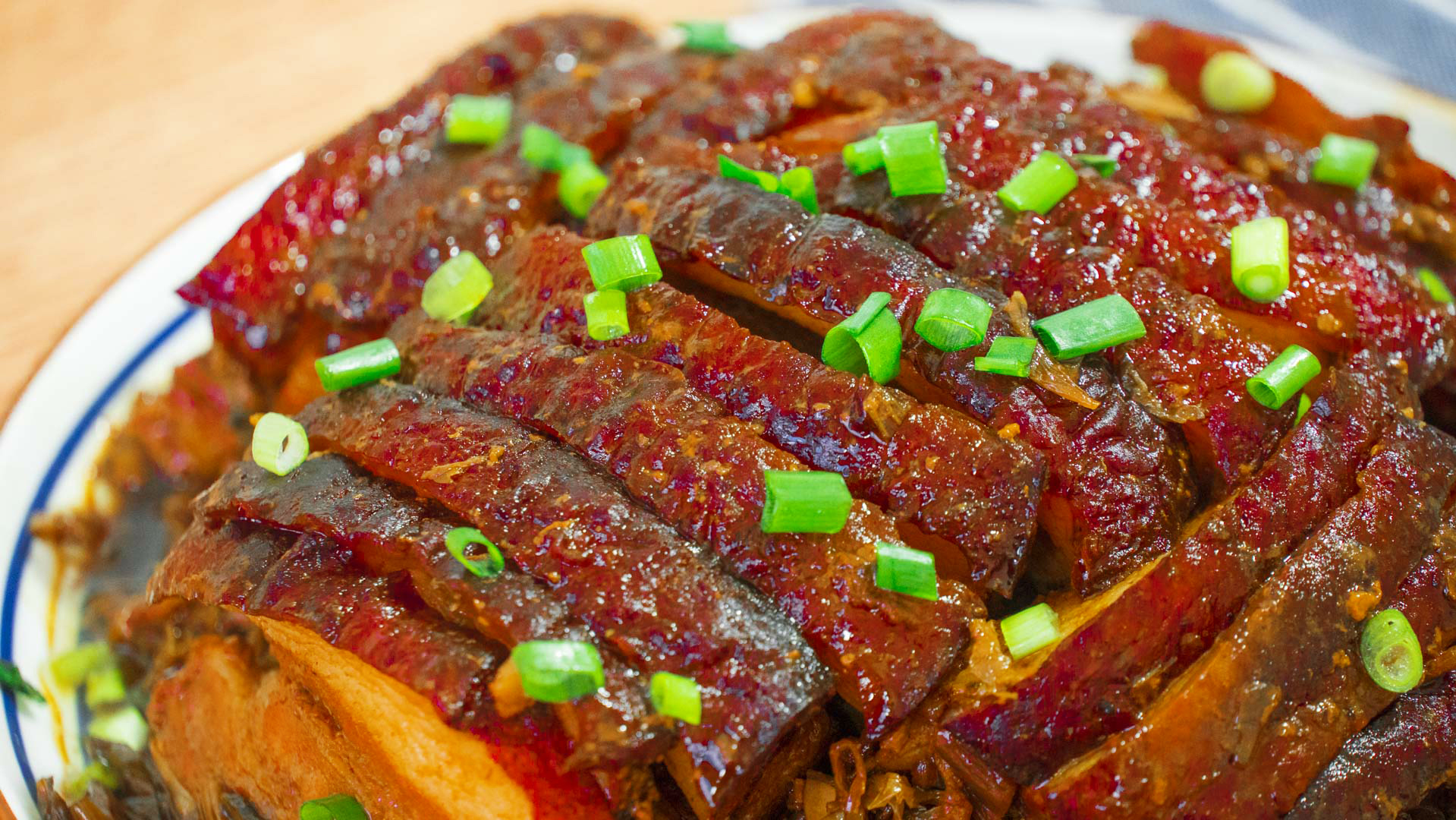 梅菜扣肉這麼做才能肥而不膩，軟爛醇香，原來訣竅這麼簡單，收藏