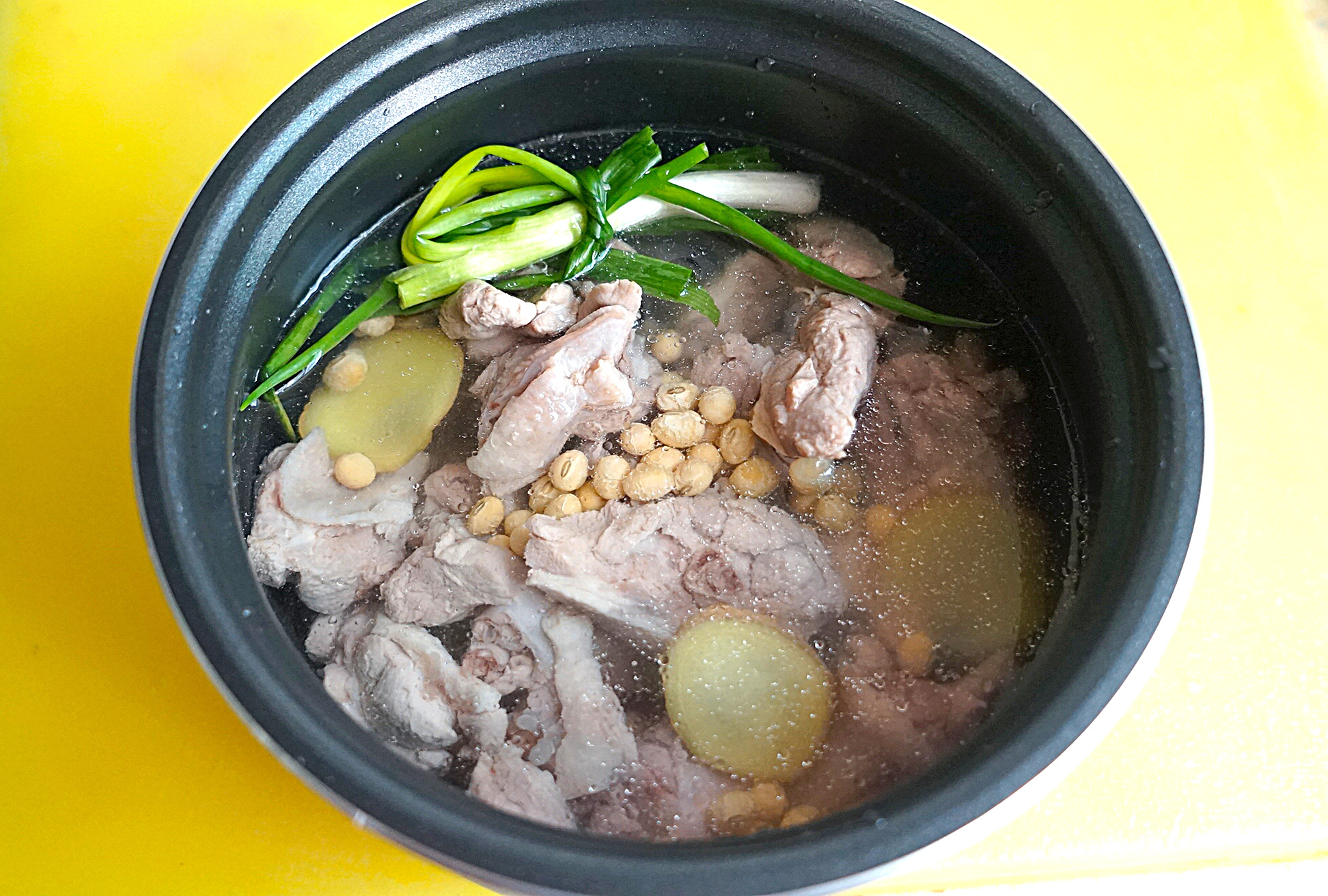 今日处暑，再忙也别忘了喝这汤，润肺降秋燥，应季而食，安稳度秋