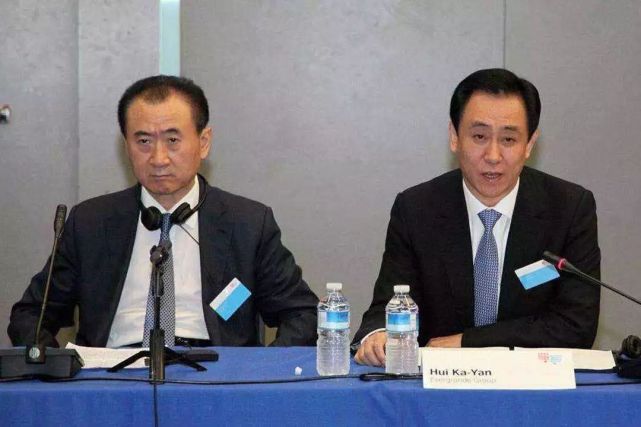 王健林后又一个首富走出困境，一年还债2千亿，还大赚了314亿
