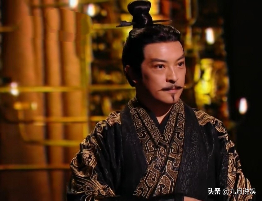 富大龙版本的嬴政，出场十几分钟吊打《大秦赋