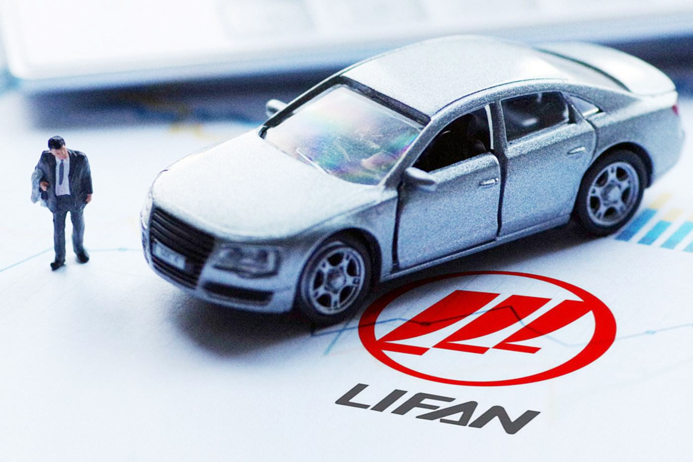 力帆尹明善，吉利李书福：汽车业利用外资往往