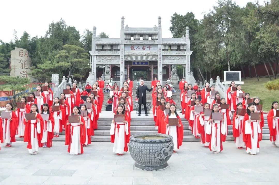 �׽����������Ļ����ν������ܹ���