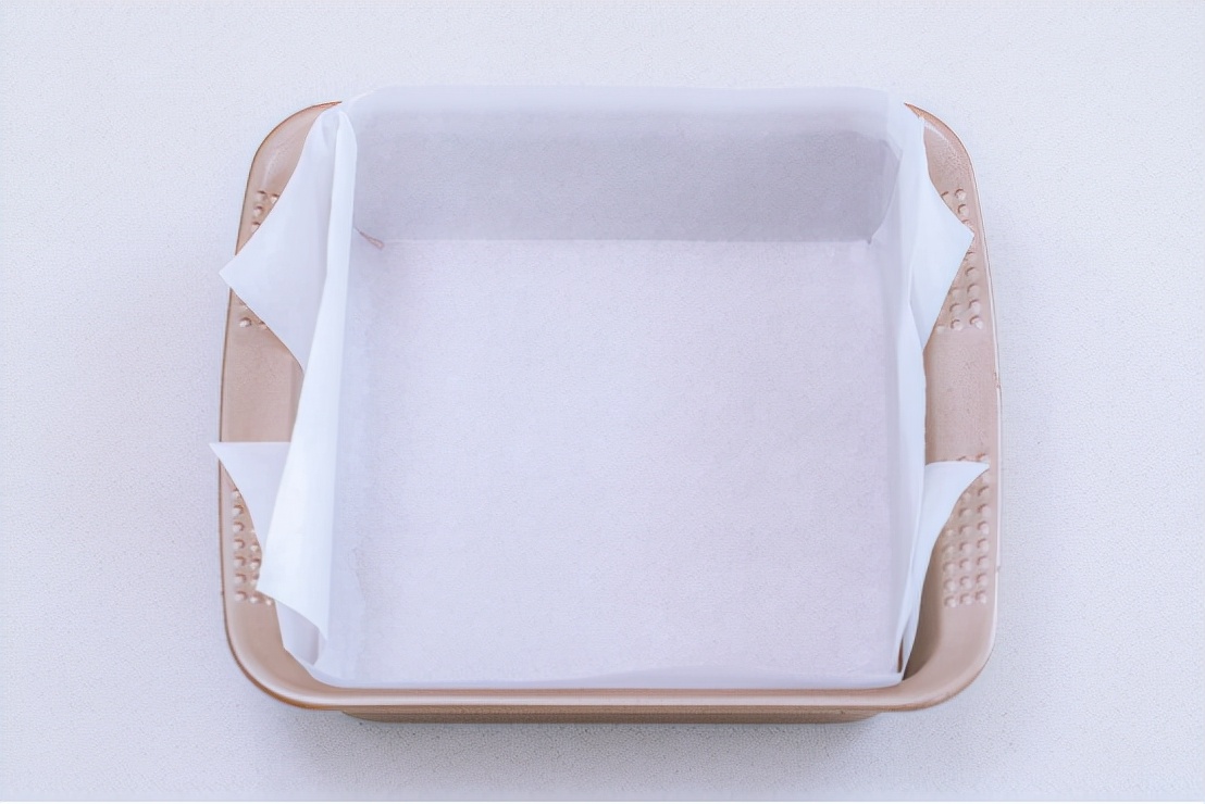 很火的一道甜美小吃，口感酥脆甜蜜，满口香甜，一咬咔嚓脆