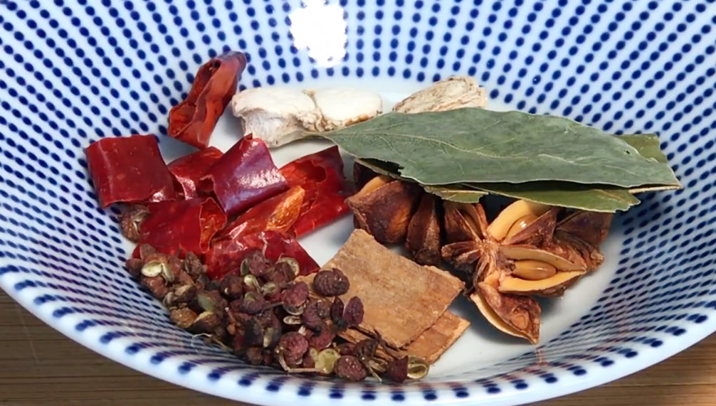 五花肉好吃不油膩，學會新做法，一大鍋不夠吃，冬天常吃全身暖和