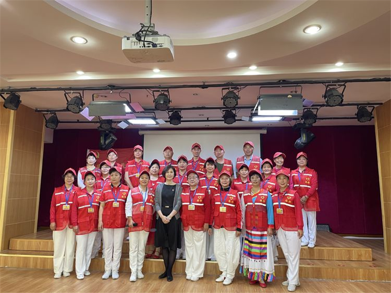 红裙子志愿服务队开展献礼建党百年"学党史·念党恩"主题党日活动
