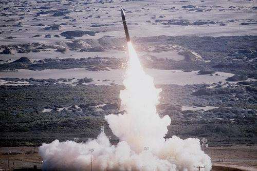 DF-5B洲际战略核导弹，令人忌惮的大杀器，杀伤力究竟有多强？