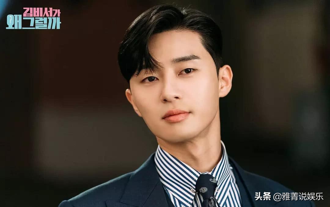 罗云熙成韩国人整容范本 因为他韩国人都不喜欢单眼皮了 娱乐 蛋蛋赞