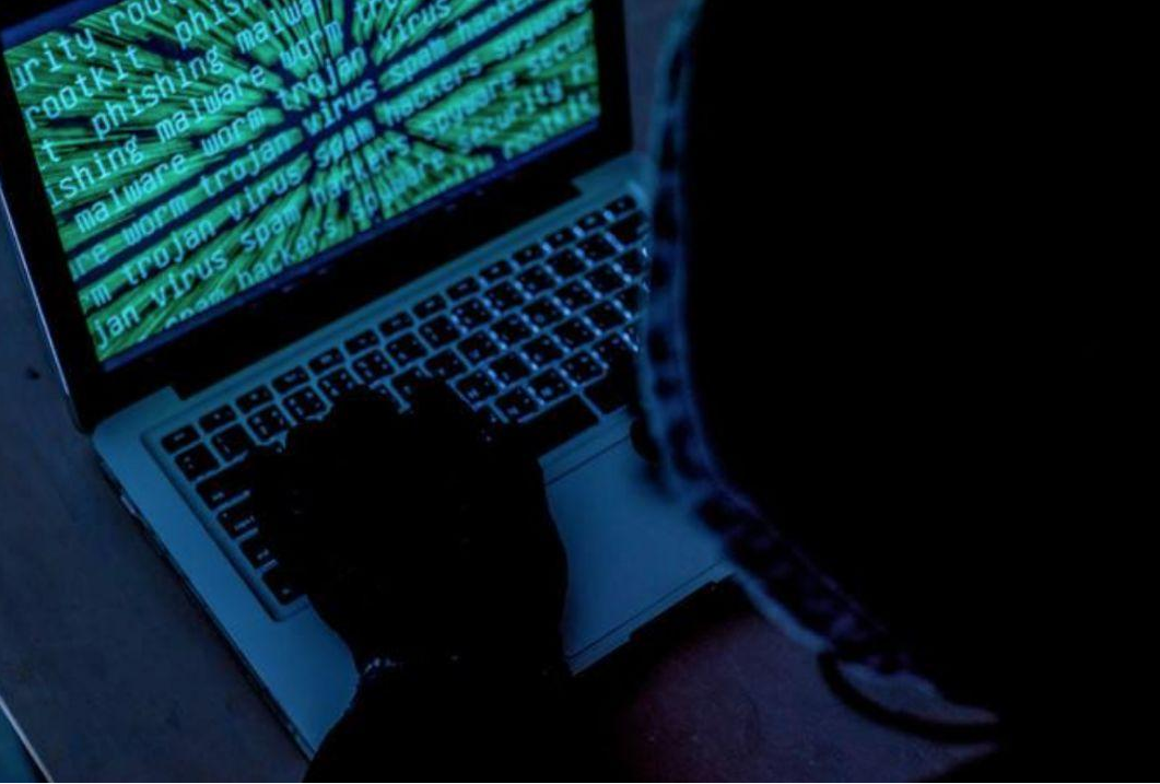 蔡英文�精神分裂�？ 自己一團糟，還力挺香港民主