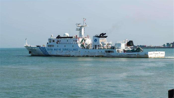 2艘美舰船在南海行动频繁，大批海洋生物异常死