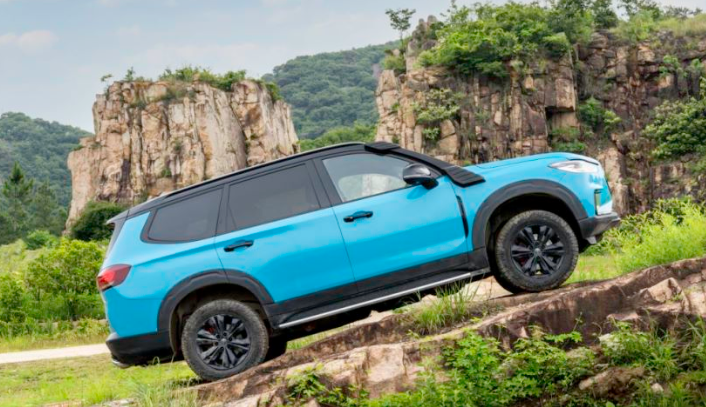 比坦克300还便宜，这台起售价十多万的硬派越野车了解一下？