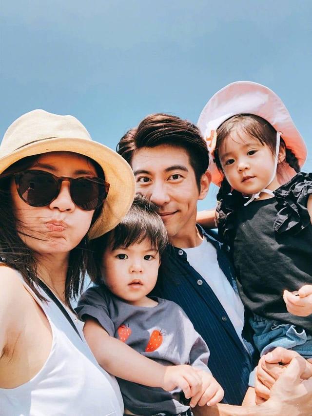 47歲賈靜雯宣布封肚，有三個女兒已知足，翻白眼否認追生第四胎