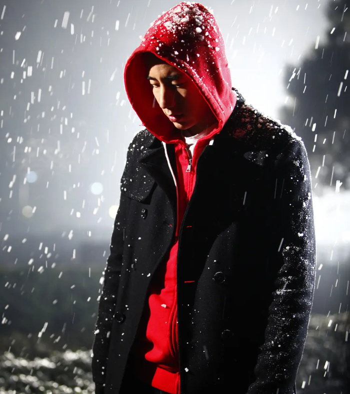 金莎再上相亲节目，高级恋爱观引发争议：她确