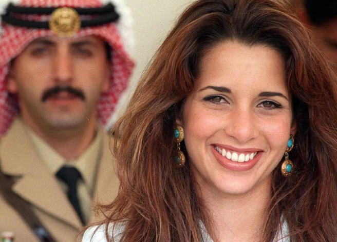 生12个孩子从不露面的王妃，为自由离婚的哈雅，