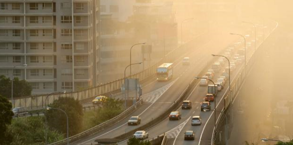 戴森终于“褪色”，新国货打破家电行业乱象，网友：只买对不买贵