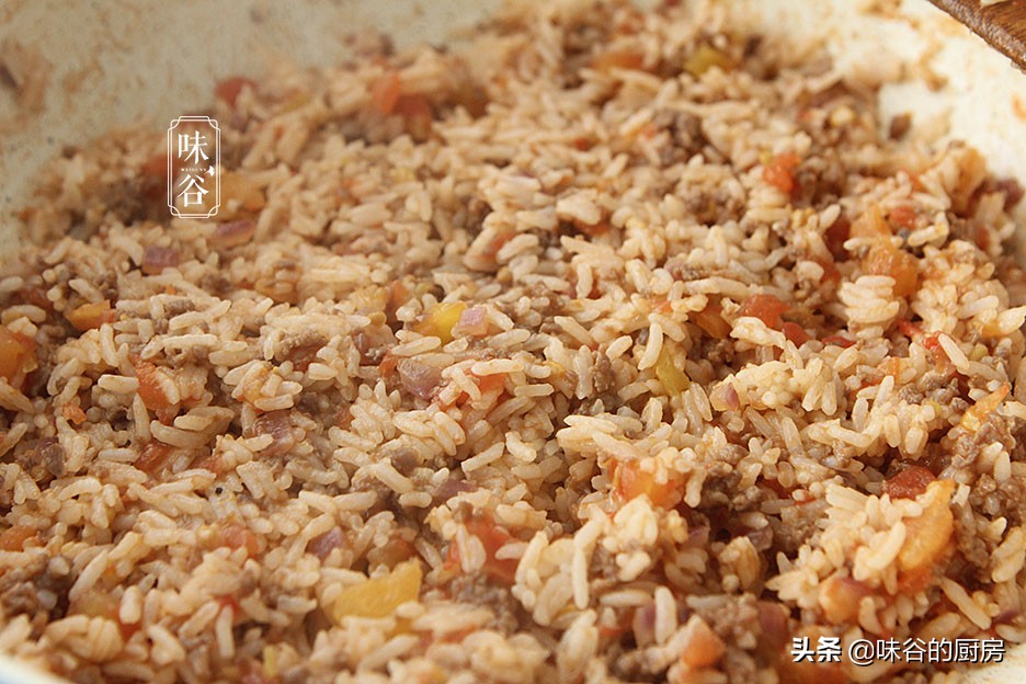天冷了，我家就愛吃這飯，香氣撲鼻，美味營養高，上桌就光盤